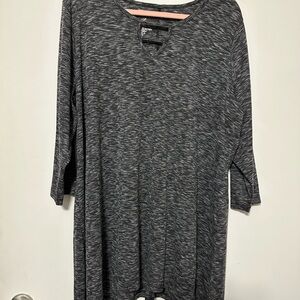 Gray keyhole shirt